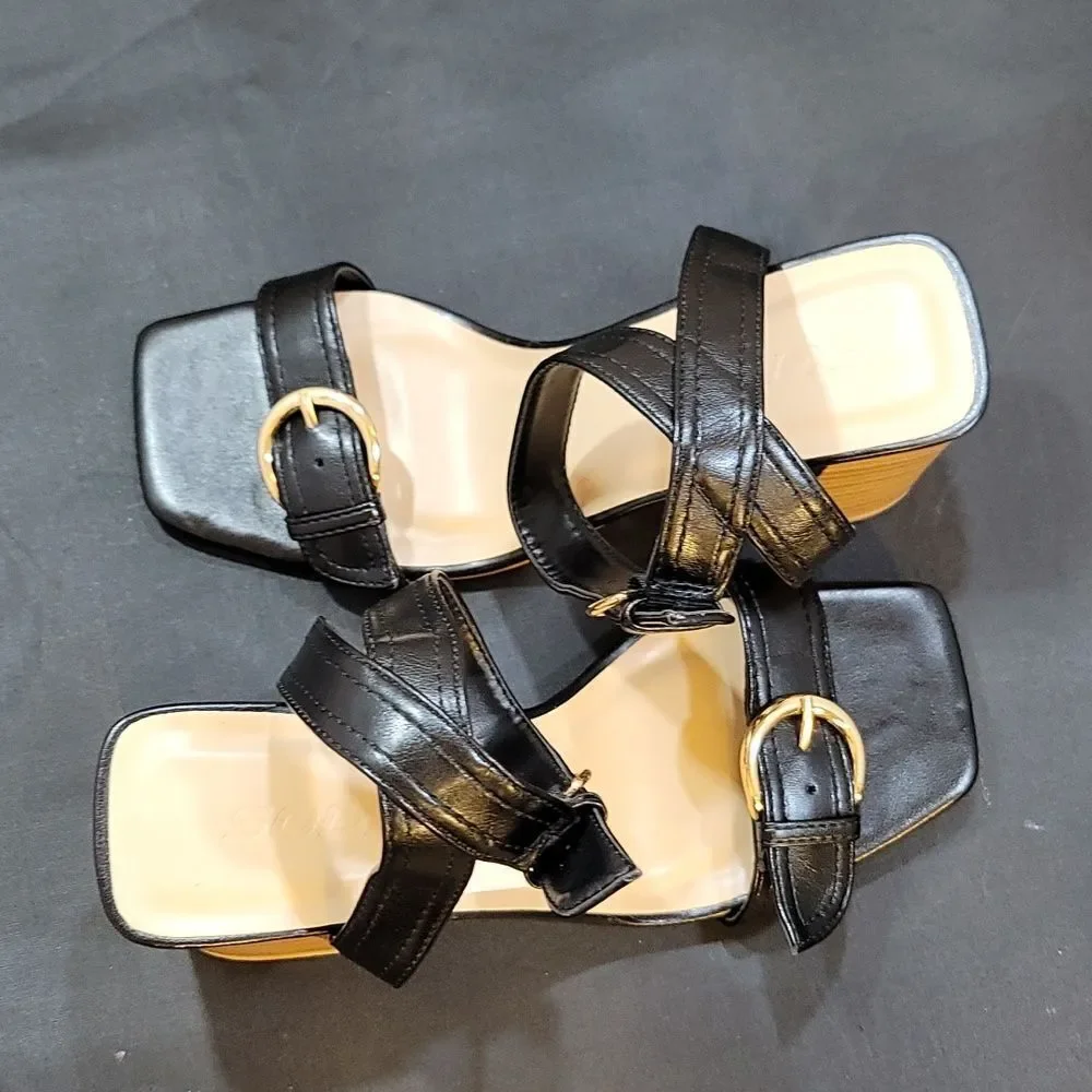 NEW SODA Square Open Toe Metal Buckle Sandals Satacked Low Heel SANDAL